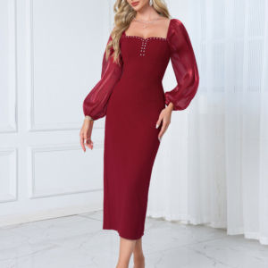 Robe Moulante Mi-Longue