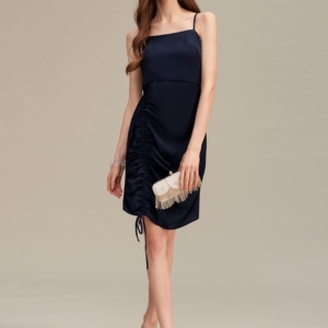 Robe Moulante À Bretelles