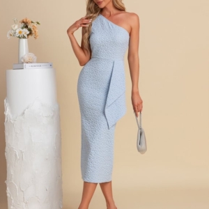 Robe Moulante Asymétrique Texturée