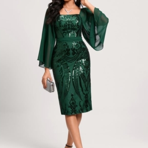 Robe Pres Du Corps Mais Pas Moulante