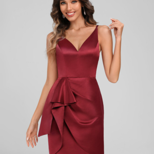 Robe Moulante Satinée Volants Bordeaux