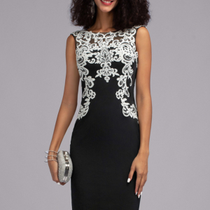 Robe Moulante Noire Brodée