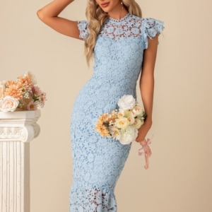 Robe Moulante En Dentelle Bleue
